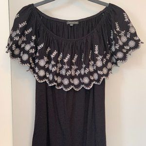 Adrianna Papell knit peasant top, black/white eyelet, size M